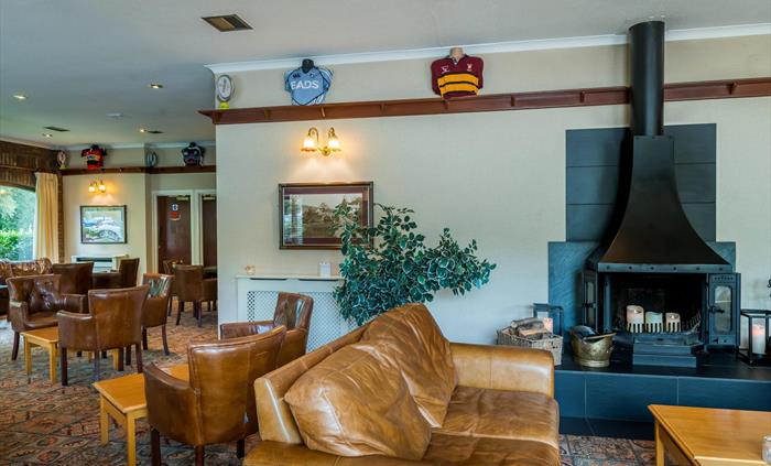 Dragon's Den Residents Lounge
